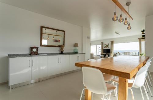Lourinha Cabin | Breeze Villas