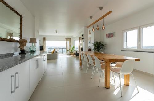 Lourinha Cabin | Breeze Villas