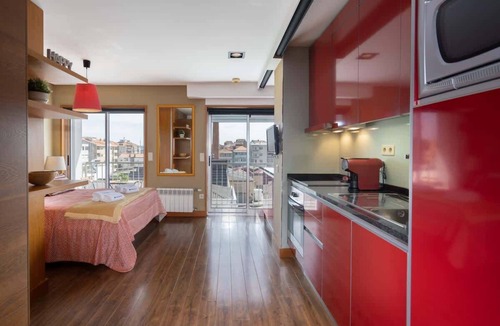 Bonfim Apartment | Bright Fresh Flat w/Garage | Marquês by HostWise
