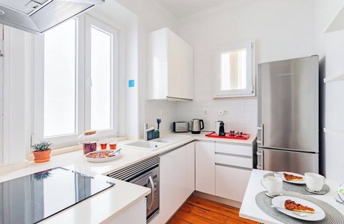 Sacramento Apartment | Bright Loft @ Lisbon Downtown