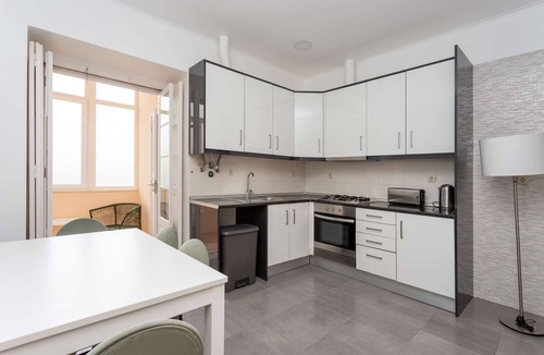 Alto do Pina Apartment | Bright Lovely Room | Shared Apartment