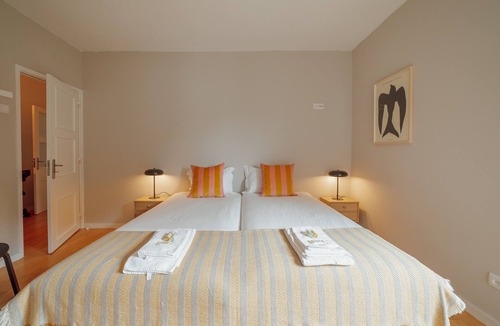 Ramalde Apartment | BRIGHT & STYLISH APARTMENT NEAR PARQUE DA CIDADE