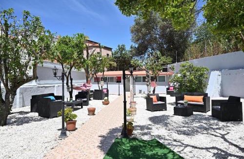Lisbon Old Town Hostel | BrotherStay rooms lusotile