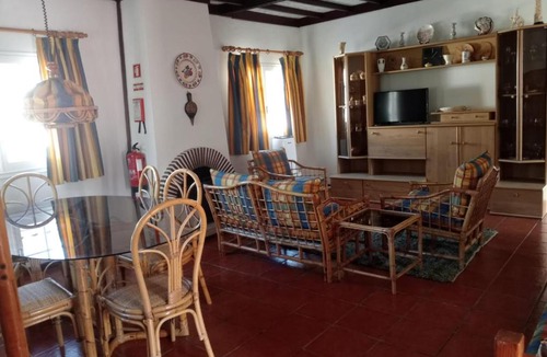 Torreira House | Buztinzuri Da Ria