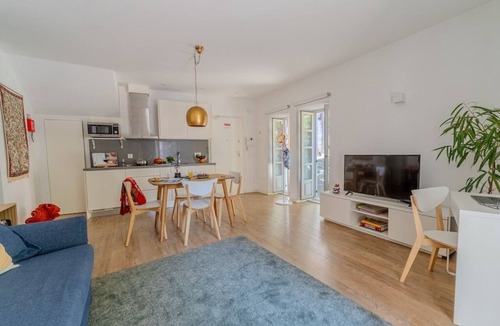 Santa Maria Maior Apartment | By the Castle | Cozy & Comfy | Family-Friendly