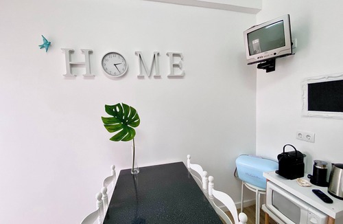 Olhao Apartment | Caíque – Charming 3-Bed Apartment in Olhão Downtown, Close to Ria Formosa