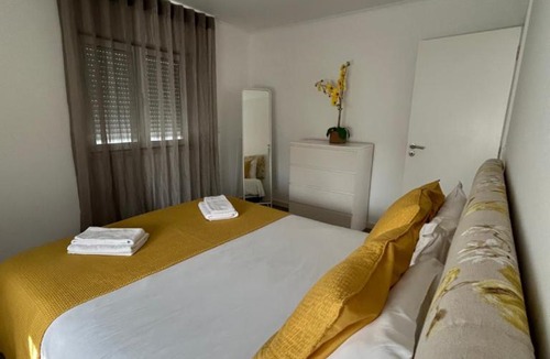 Varzea de Sintra Apartment | Cabriz White House