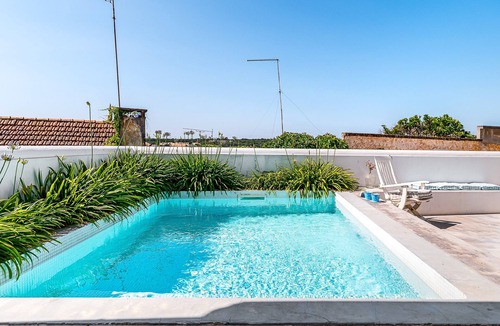 Alcacer do Sal Apartment | Calçada Apartment with Private Pool, Private Terrace, and Wi-Fi