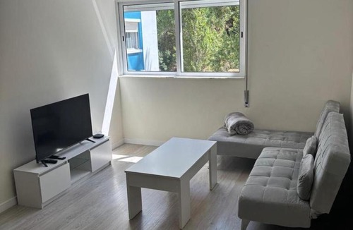 Apelacao Apartment | Calm Escape near Lisbon Center