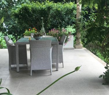Portela Bed & Breakfast | Camelias