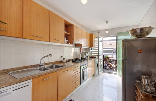 Barra Apartment | ‘Cantinho da Praia da Barra’ Apartment with Sea View, Shared Pool and Wi-Fi