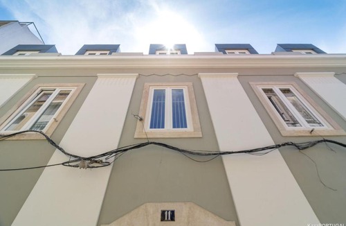 Lisbon Old Town Apartment | Cardal Deluxe Apartment