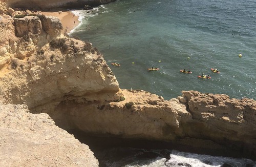 Carvoeiro House | Caribbean atmosphere on the picturesque rocky coast of the Algarve, housekeeping service, heated saltwater pool