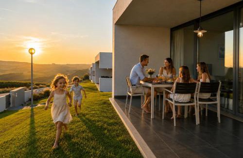 Lourinha Villa | Carina Villas with Pool and Ocean view