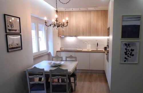 Perofilho Apartment | Carlos Place