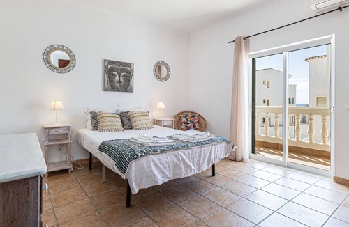 Meia Praia House | Casa 1 | Sea VIEW | Meia Praia Beach | Family