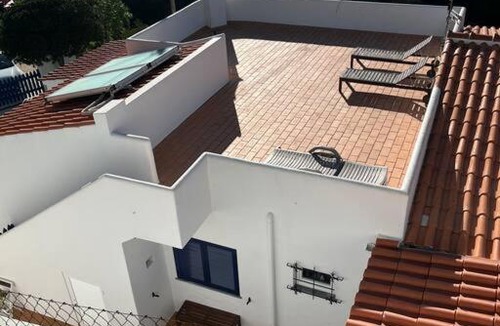 Lagoa e Carvoeiro House | Casa a pequena sereia in Benagil with sea view
