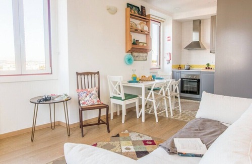 Sintra Apartment | Casa Alegre XI, Overlooking Sintra