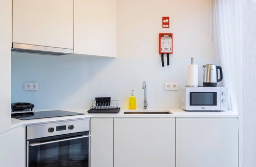 Ponta Delgada House | Casa Amarela 38 (Azores Premium at city center)
