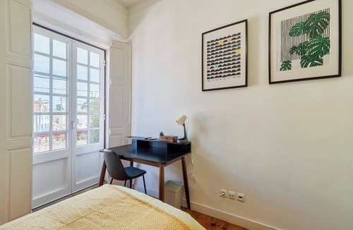 Sintra Apartment | Casa Amarela de Sintra for family holidays at the historical Sintra.