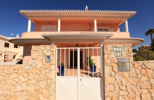 Armacao de Pera Villa | Casa Antonio