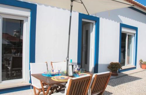 Atalaia House | Casa Azul