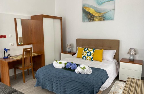 Santa Cruz das Flores House | Casa Bela Vista