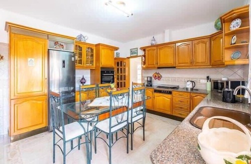 Estombar House | Casa Bella Vista - Fantastic views of the Algarvian mountains, Monchique.