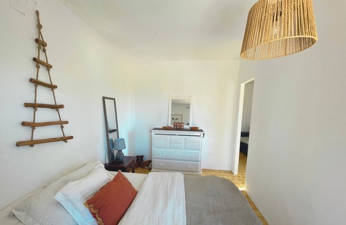 Aljezur Cabin | Casa Cacau’s T1 in Arrifana,Aljezur