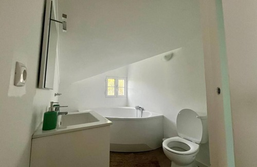 Caloura Condo | Casa Caloura Seaside Deluxe Accommodation & SPA