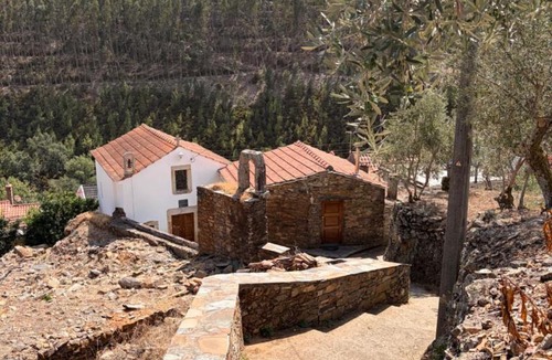 Gois House | Casa Capela - Casas do Sinhel