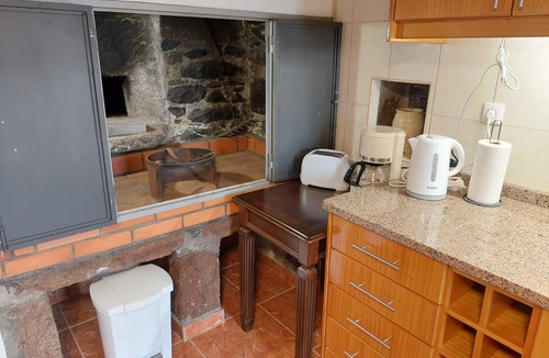 Prazeres House | Casa Caramelo Rustic House