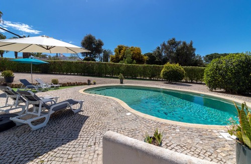 Mato Serrao Villa | Casa Colly, 2 bed villa with private pool within walking distance of Carvoeiro and the beach