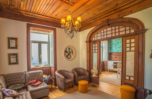 Covilha House | Casa com Historia