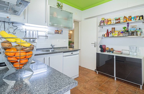 Alfarim Villa | Casa confortavel e moderna entre o campo e a praia.