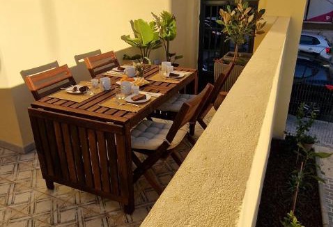 Faro City Centre Apartment | Casa da Açoteia - Spacious 3-Bedroom Apartment with Private Terrace in Central Faro