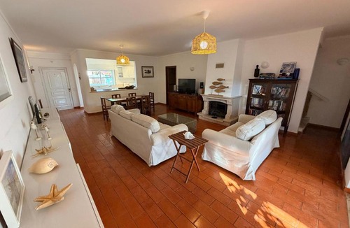 Santa Luzia House | Casa da Armação do Barril