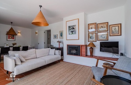 Torres Vedras House | Casa da Arriba - Private Condo - Santa Cruz