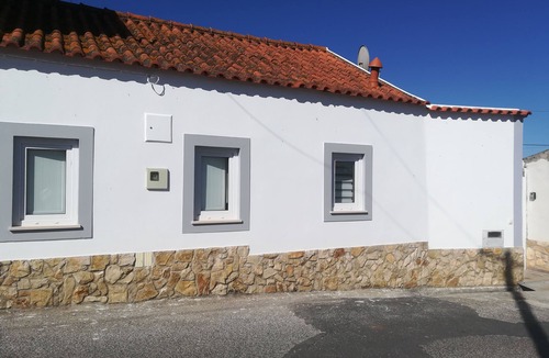 Casais do Rio House | Casa da Avó near the beaches of the western zone
