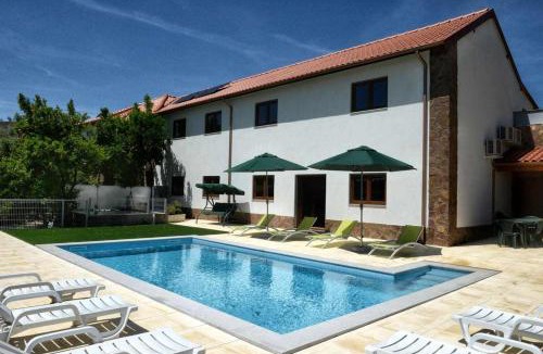 Celorico de Basto House | Casa da Caneleira (Camélias de Basto)