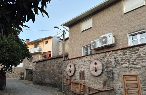 Braganca House | Casa da Carroça