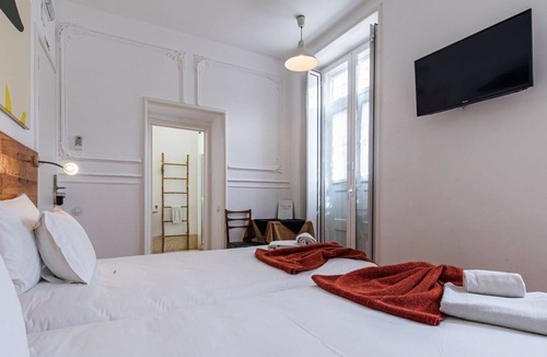 Santa Maria e Sao Miguel House | Casa da Estefânea | Quarto 3 Self Check-in Online