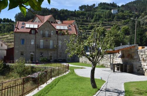 Loriga House | Casa da Fândega