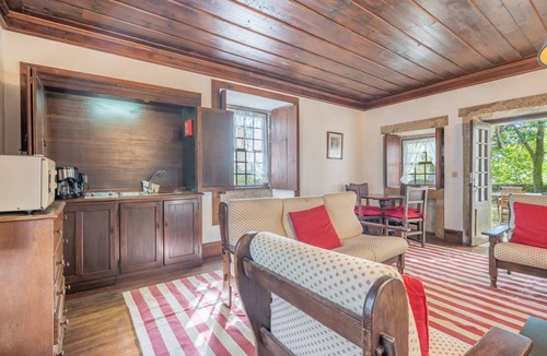 Refoios do Lima Villa | Casa da Oliveira - by Proguest