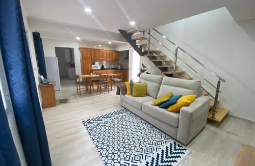 Mosteiros House | Casa da Ribeira - Mosteiros