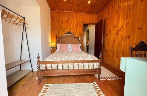 Valpacos Ski Chalet | Casa da Sequeirinha