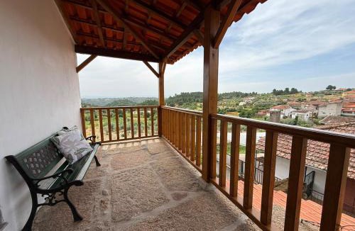 Valpacos Ski Chalet | Casa da Sequeirinha