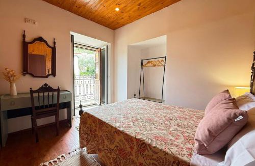 Valpacos Ski Chalet | Casa da Sequeirinha