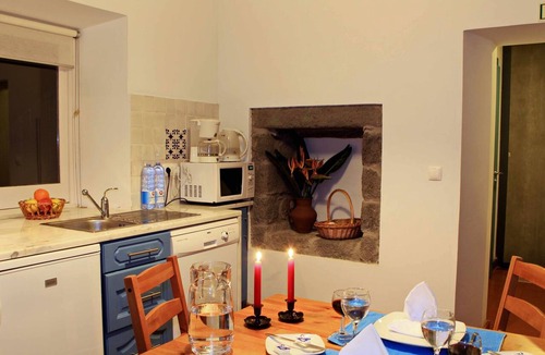 Nordestinho House | Casa da Talha, Rustikaler Charme auf den Azoren by Interhome