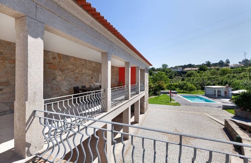 Portela House | Casa da Tomada - Minho s Guest